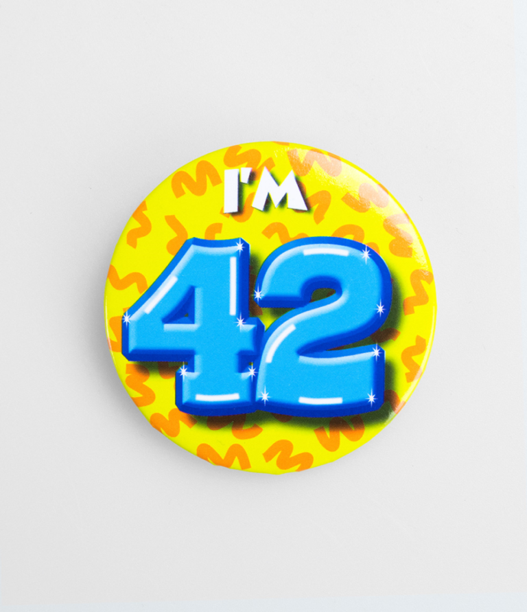 Button 42 jaar